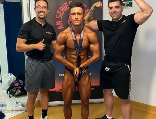 Álex Siguero Equipo Titan Series Culturismo Natural